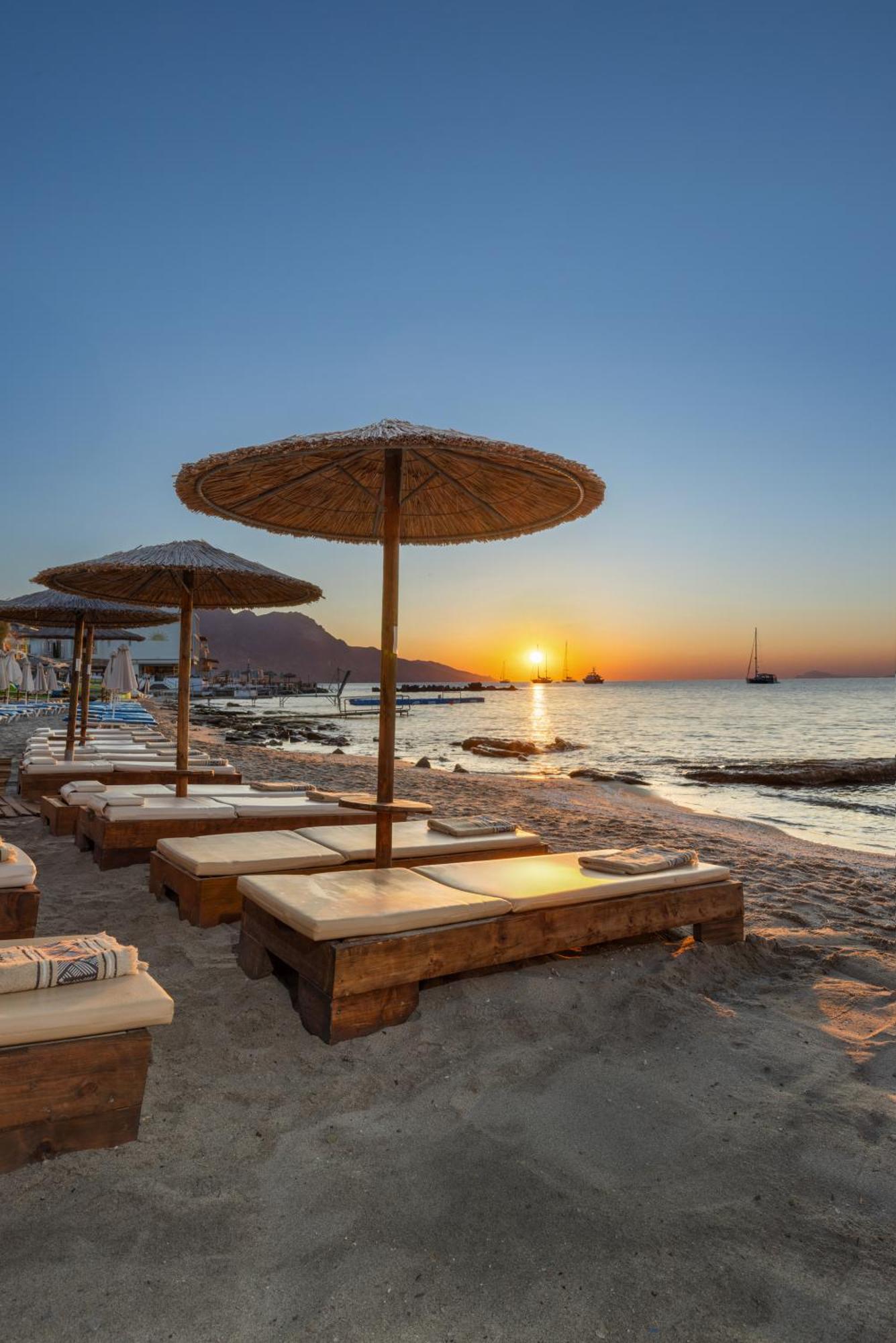 Cabana Blu Hotel & Suites Kardamena  エクステリア 写真